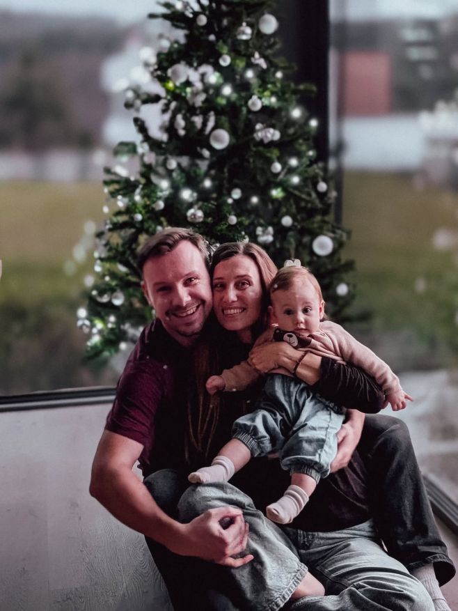 Upřímně? Vánoce jsou pro mě většinou den plný stresu. Letos poprvé v našem domečku, poprvé s Emi a rovnou plný dům –...